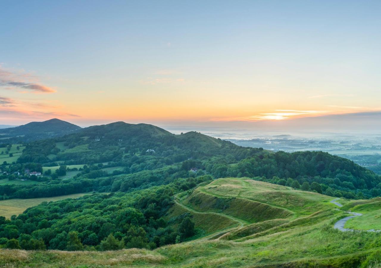 Malvern Hills Rosa Rambler Suite Great Malvern Εξωτερικό φωτογραφία